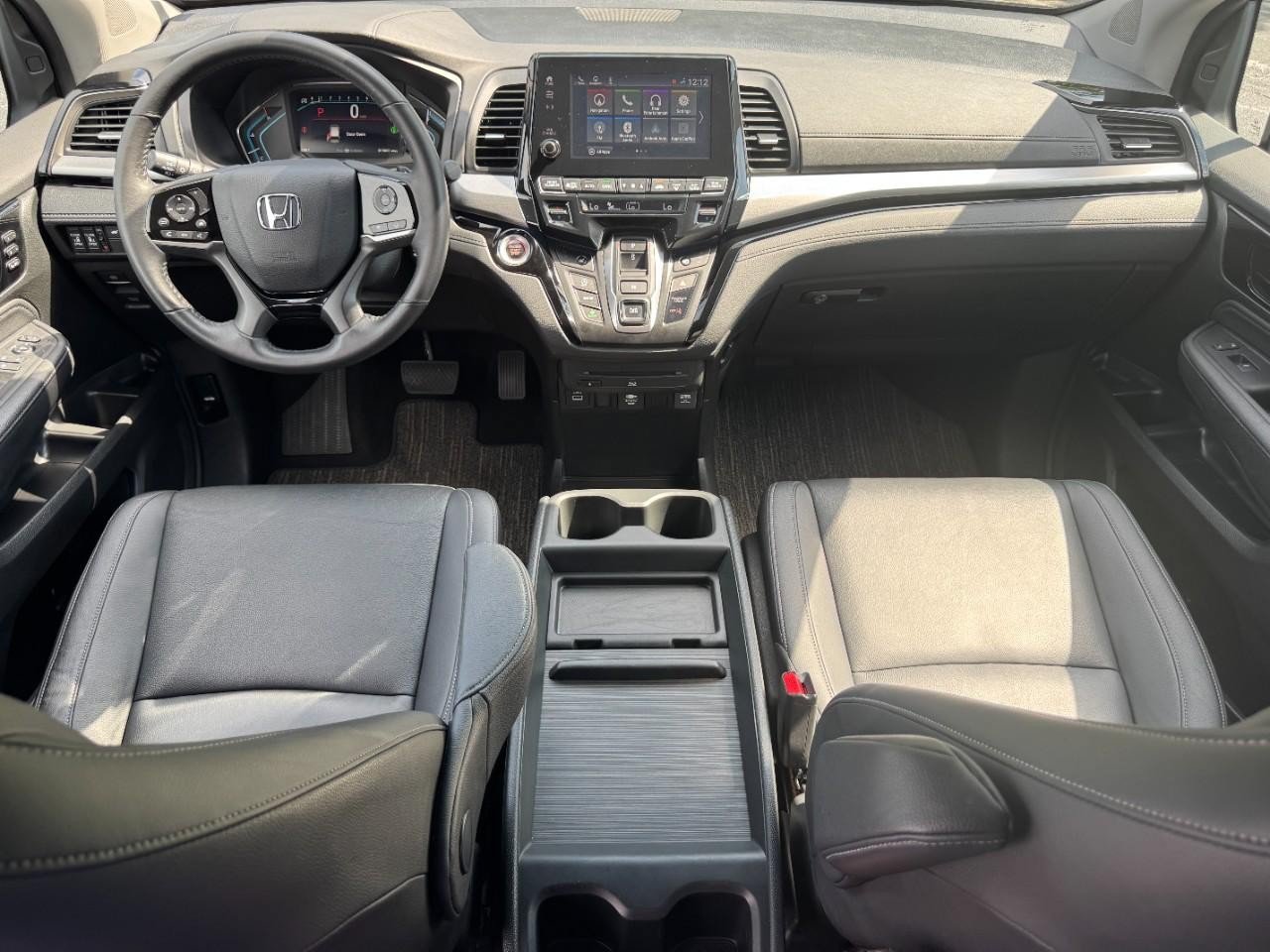 Used 2023 Honda Odyssey Touring image 14