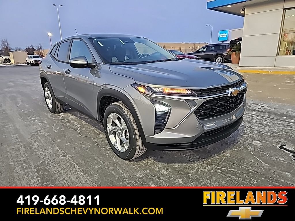 New 2026 Chevrolet Trax LS w/ LS Convenience Package image 3