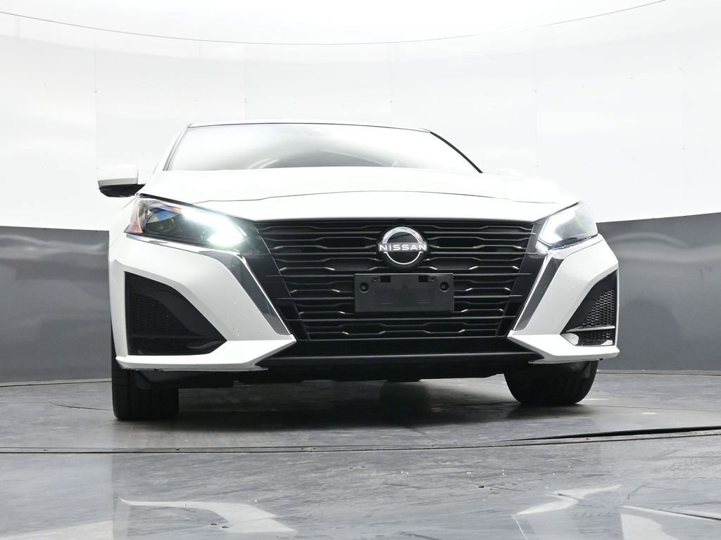 Used 2023 Nissan Altima 2.5 SL image 41