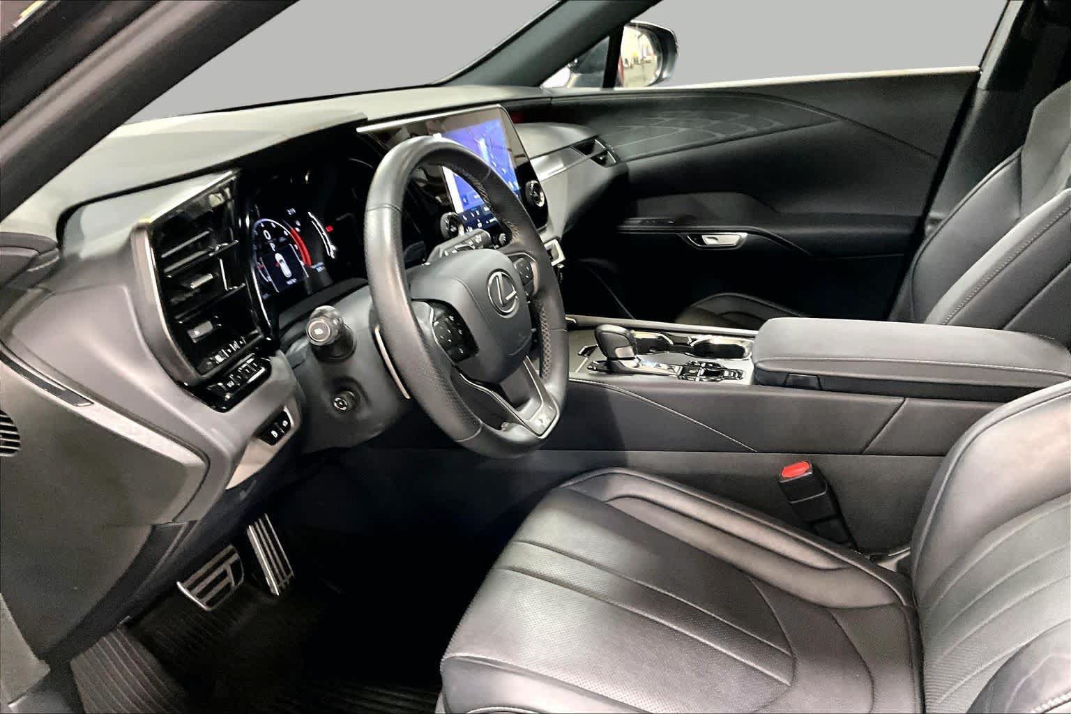 Used 2023 Lexus RX 350 F Sport w/ Cold Area Package AWD/4WD image 17