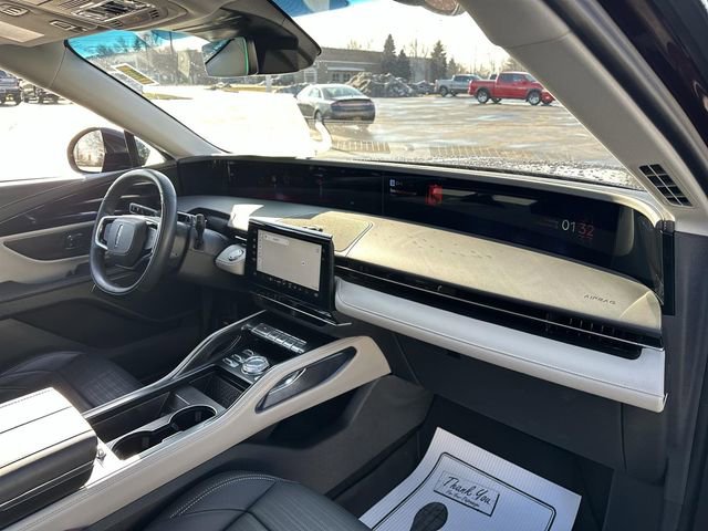 Used 2024 Lincoln Nautilus Reserve w/ Equipment Group 202A image 30