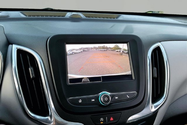 Used 2023 Chevrolet Equinox LT AWD/4WD image 11