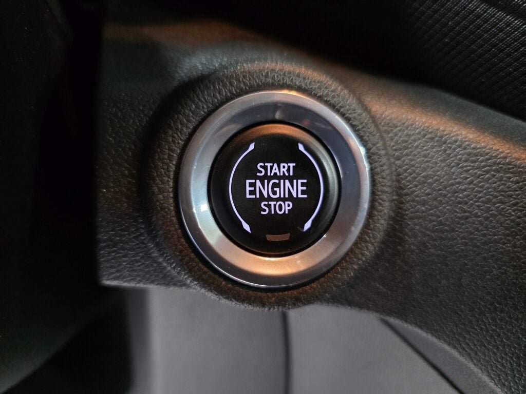 Used 2023 Chevrolet TrailBlazer LT w/ Convenience Package AWD/4WD image 15