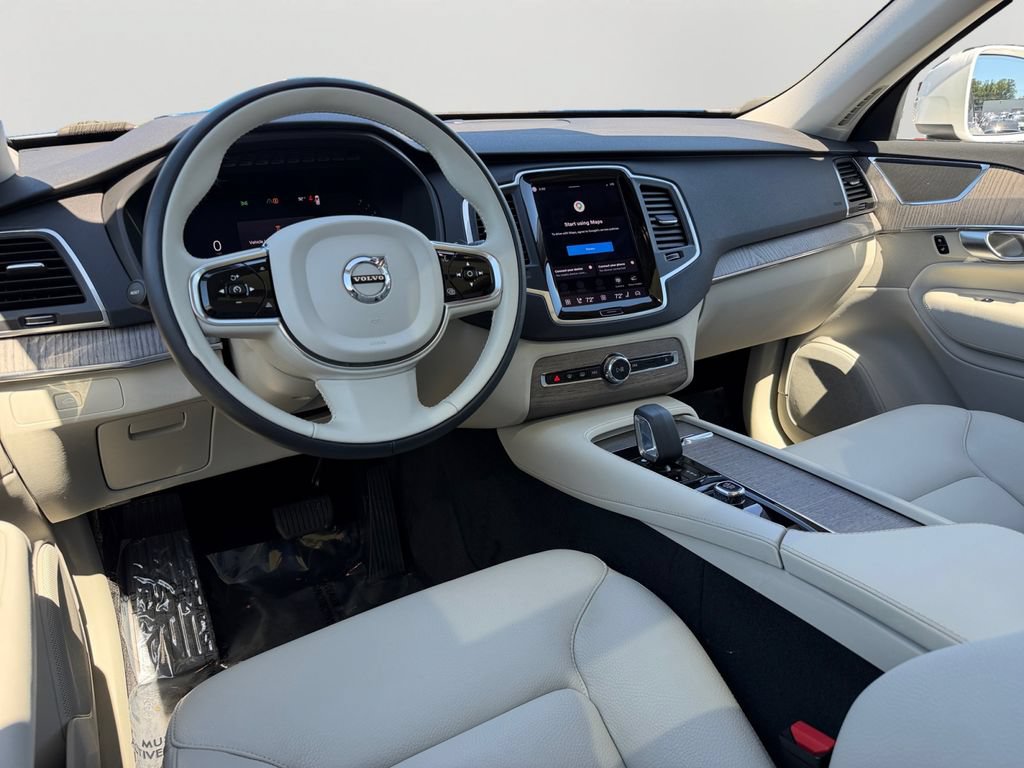 Certified 2023 Volvo XC90 B6 Core w/ Climate Package AWD/4WD image 13