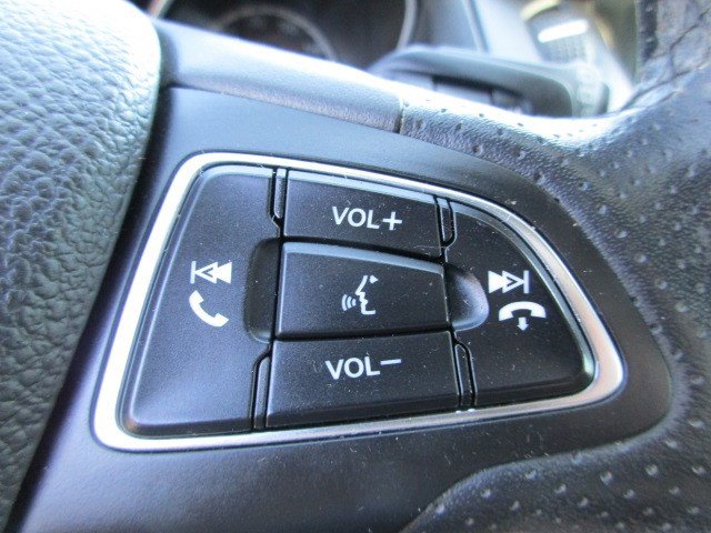 Used 2017 Ford Focus ST image 22