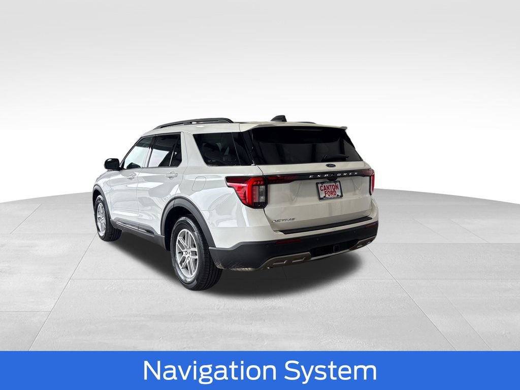 New 2026 Ford Explorer Active RWD image 3