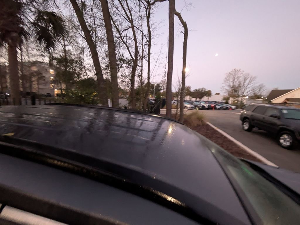 Used 2019 Toyota RAV4 LE image 11