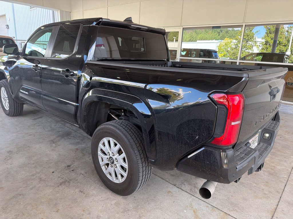 Used 2024 Toyota Tacoma SR5 w/ SR5 Upgrade Package RWD image 2