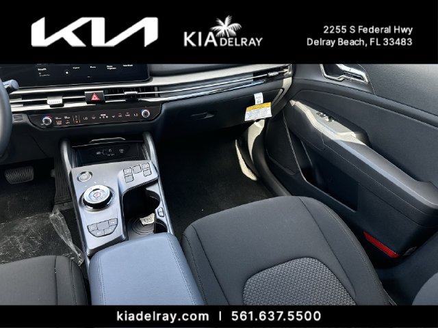 New 2027 Kia Sportage S FWD image 14