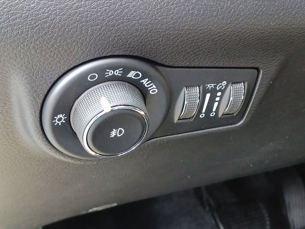 New 2026 Jeep Compass Trailhawk AWD/4WD image 9