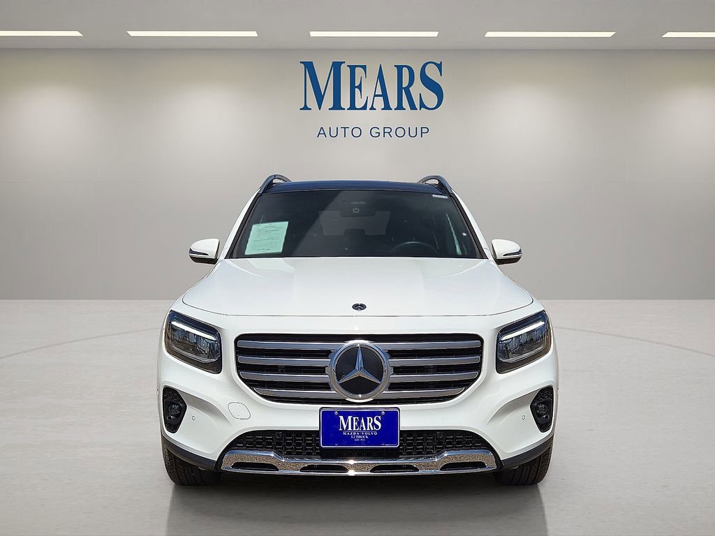 Used 2025 Mercedes-Benz GLB 250 4MATIC image 8