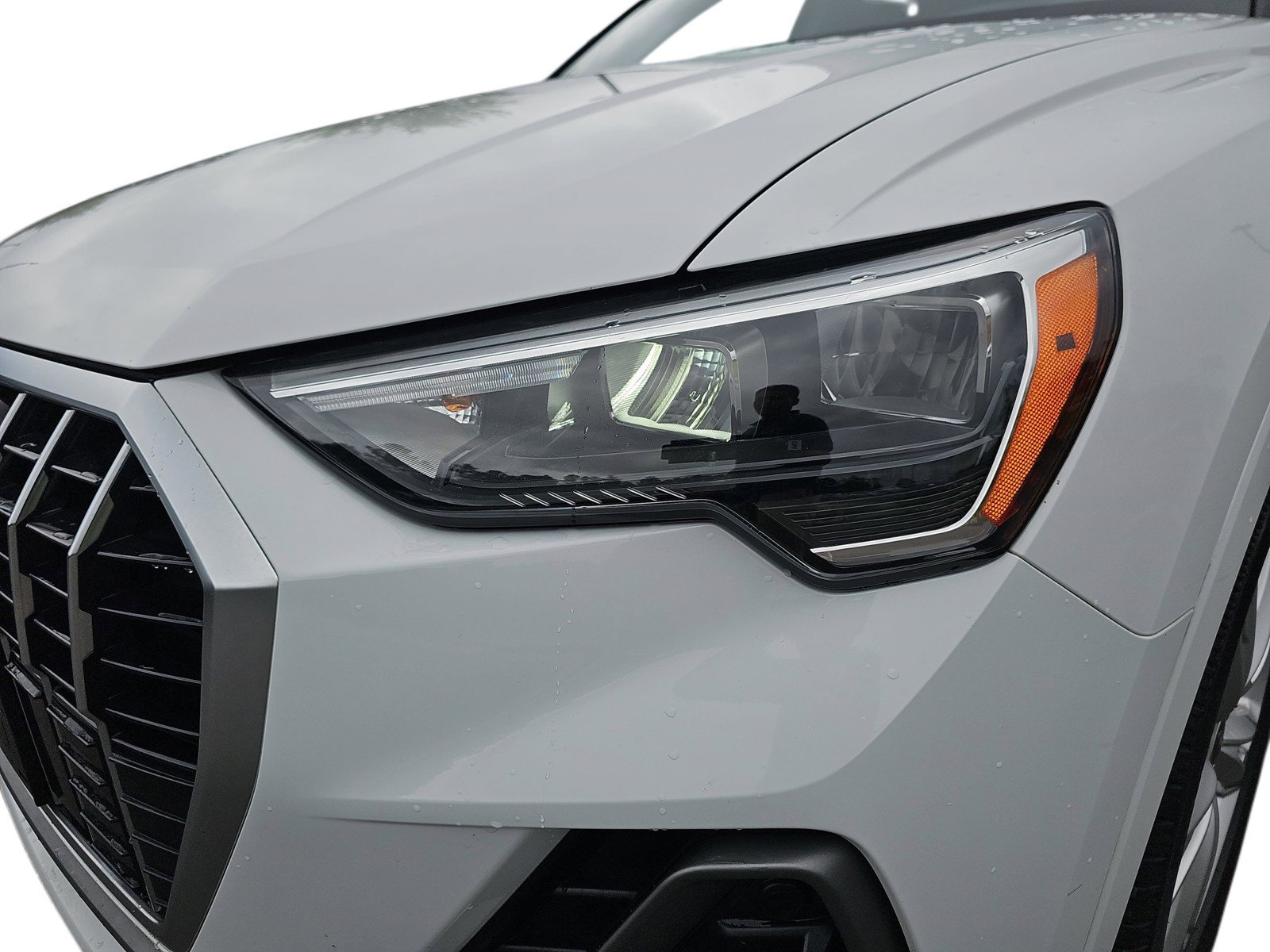 Used 2021 Audi Q3 2.0T Premium w/ Convenience Package AWD/4WD image 29