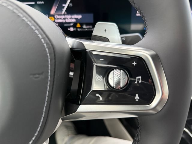 New 2026 BMW 750e xDrive w/ Executive Package AWD/4WD image 29