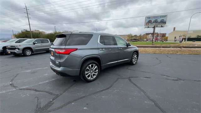 Used 2021 Chevrolet Traverse Premier w/ LPO, Floor Liner Package image 8