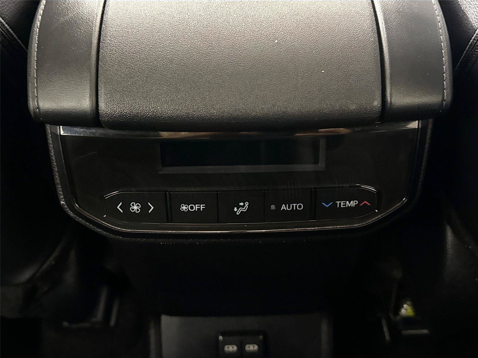Certified 2025 Toyota Highlander XSE AWD/4WD image 35