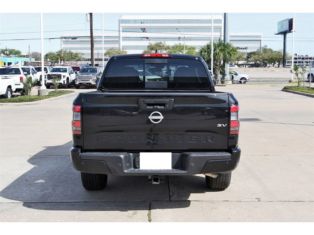 Used 2024 Nissan Frontier SV w/ SV Convenience Package image 5