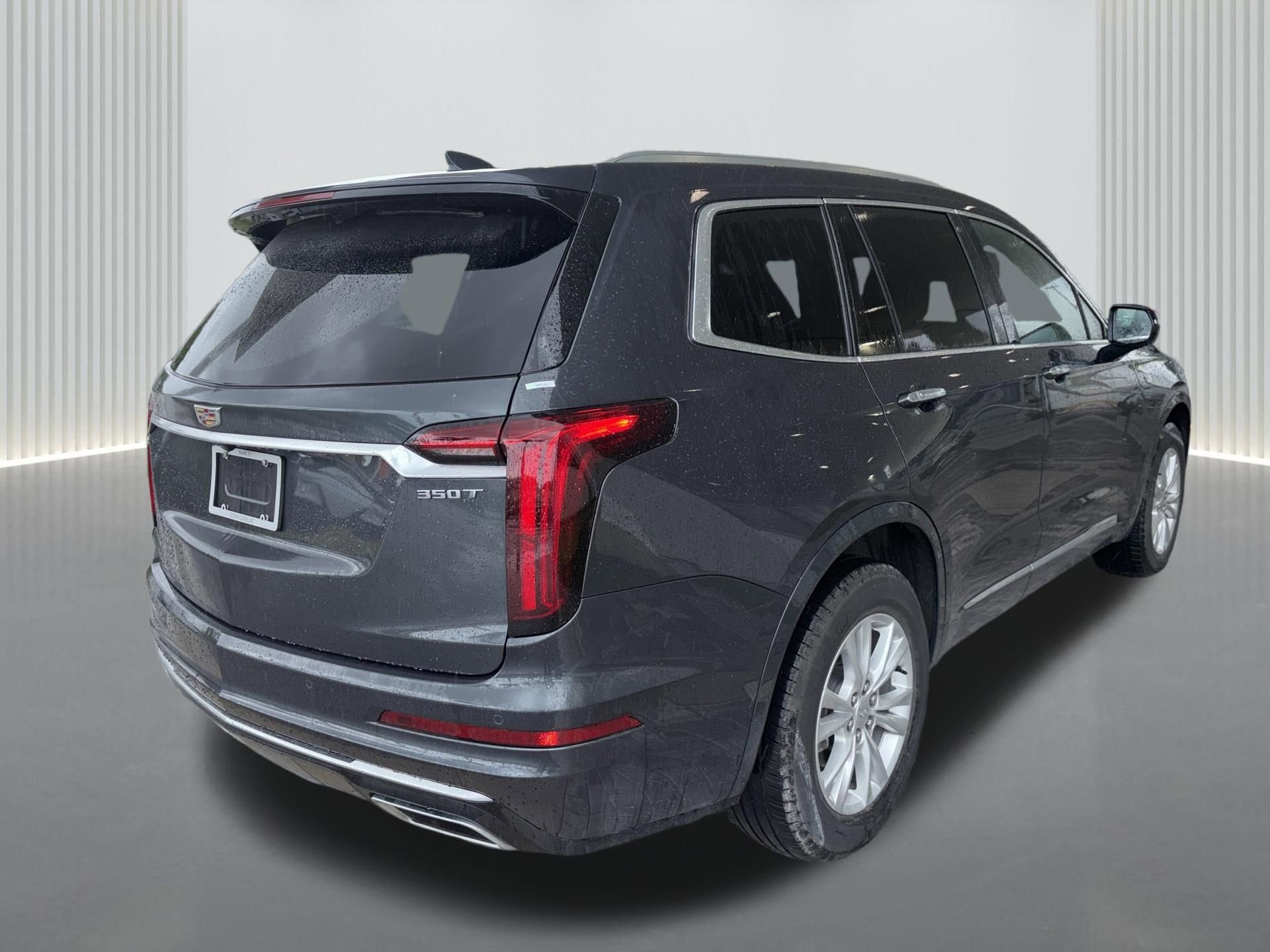 Certified 2023 Cadillac XT6 Luxury FWD image 4