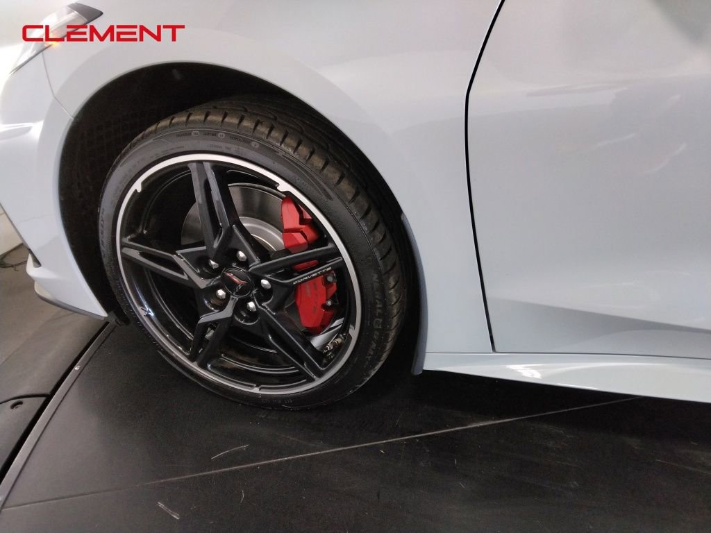 Used 2022 Chevrolet Corvette Stingray w/ Z51 Performance Package image 32