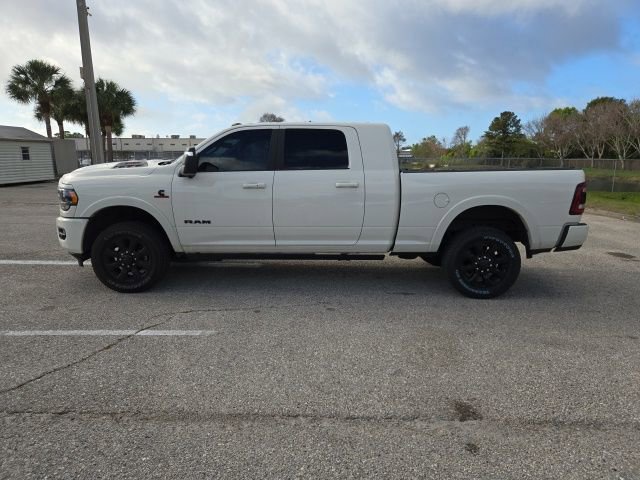 Used 2024 RAM 2500 Limited image 2