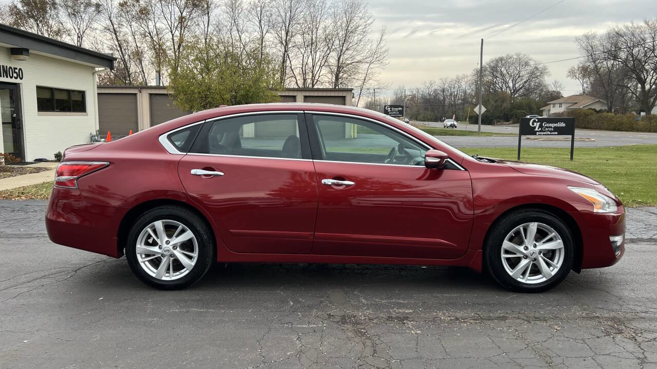 Used 2015 Nissan Altima 2.5 SV w/ Convenience Package FWD image 6