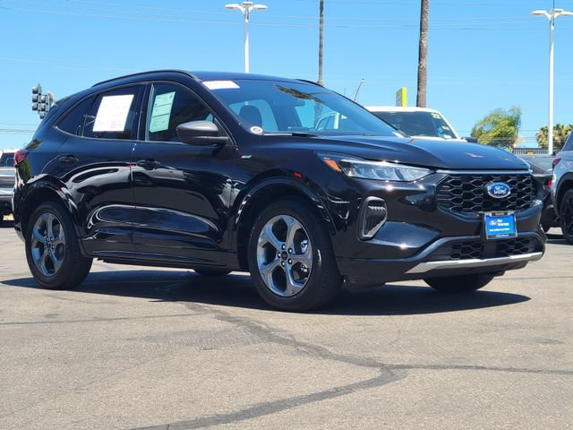 Certified 2024 Ford Escape ST-Line FWD image 30