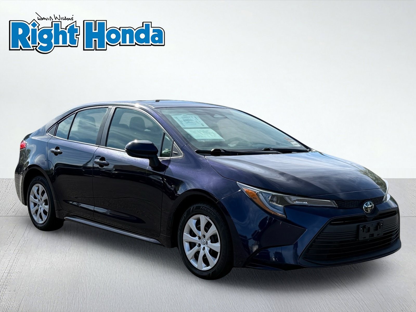 Used 2024 Toyota Corolla LE FWD image 10