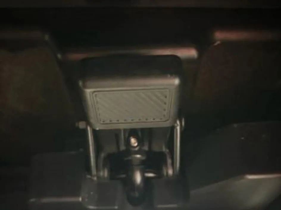 Used 2022 Ford Bronco Outer Banks image 18