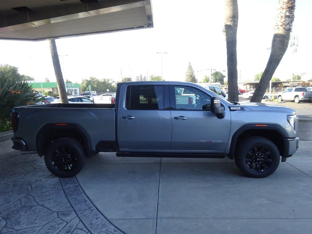 New 2026 GMC Sierra 2500 AT4 w/ AT4 Premium Plus Package AWD/4WD image 10