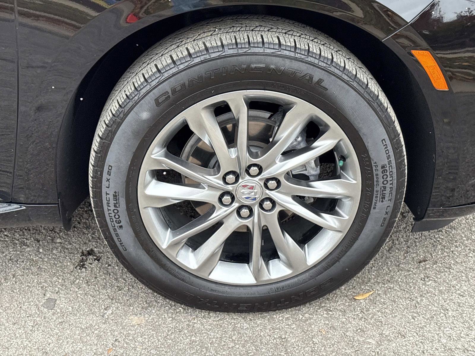 Certified 2023 Buick Enclave Avenir w/ Avenir Technology Package image 10