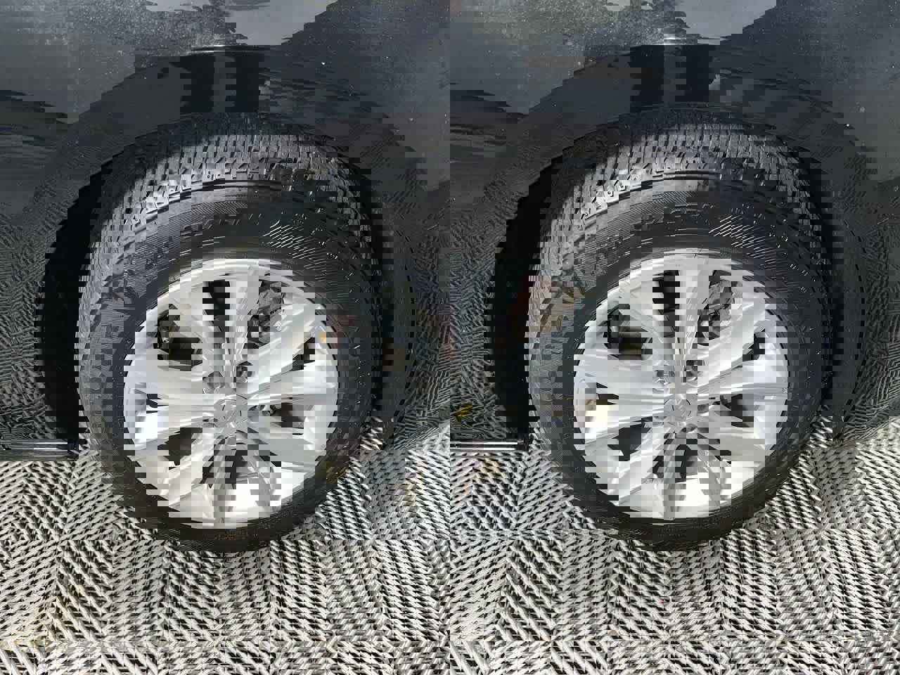 Used 2022 Chevrolet Malibu LT image 10