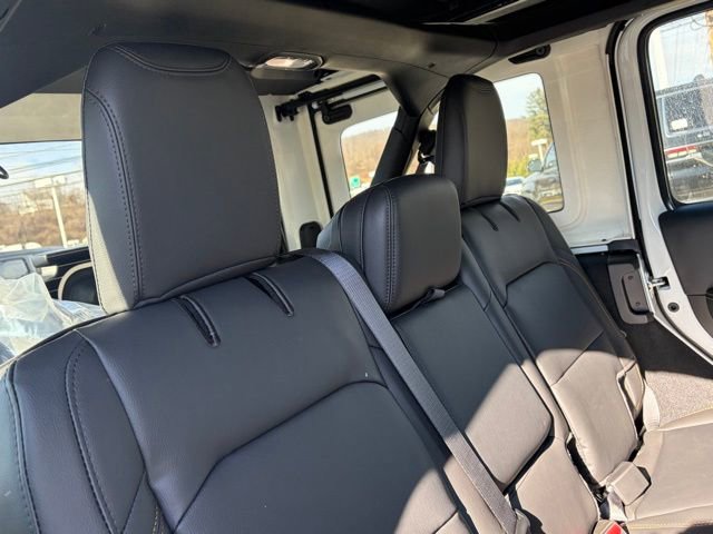 New 2026 Jeep Wrangler Sahara image 34