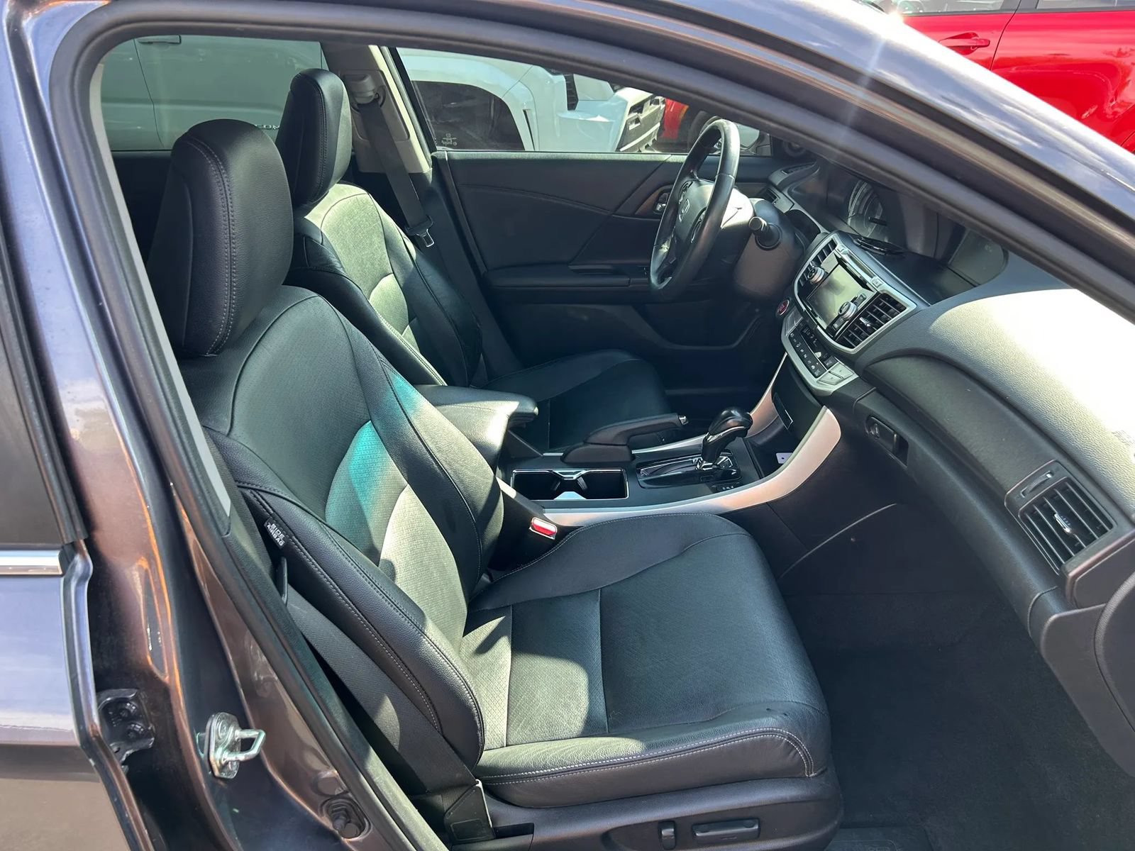 Used 2014 Honda Accord EX-L image 17