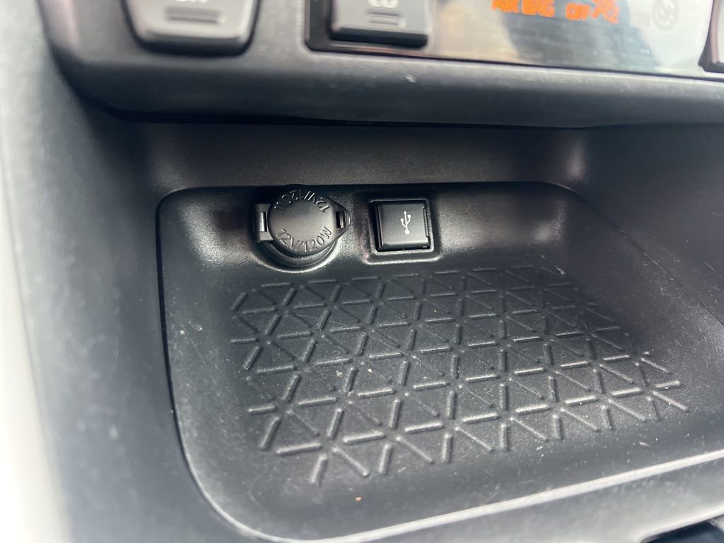 Used 2020 Toyota RAV4 XLE w/ Convenience Package image 60