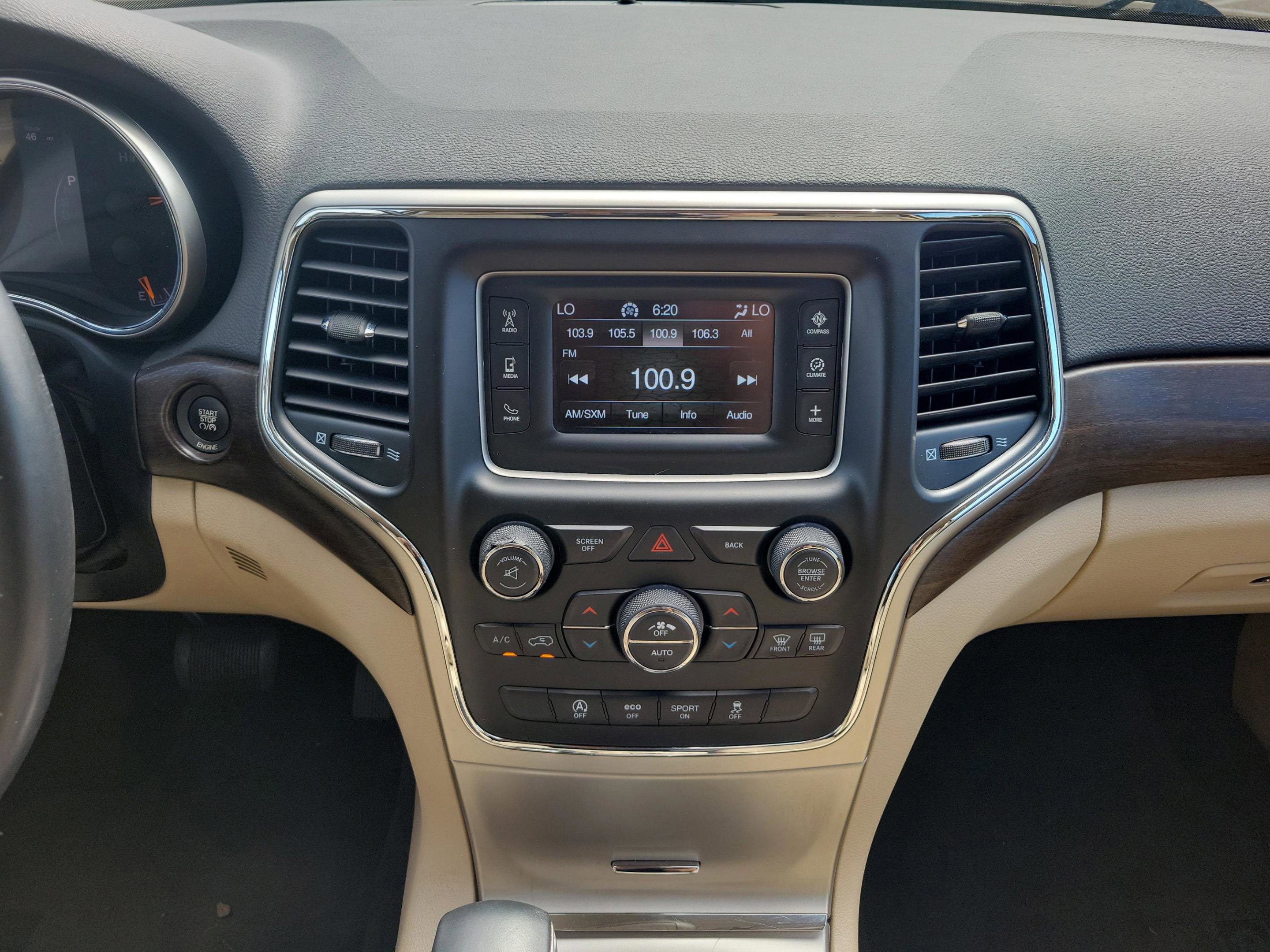 Used 2016 Jeep Grand Cherokee Laredo w/ Quick Order Package 23E image 13