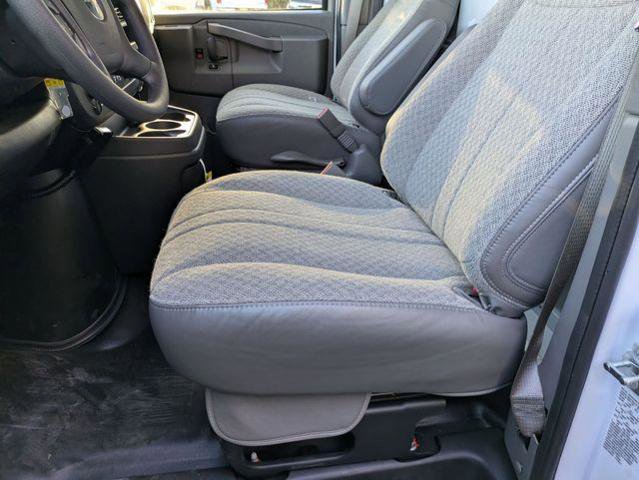 New 2025 Chevrolet Express 3500 w/ Power Convenience Package RWD image 10
