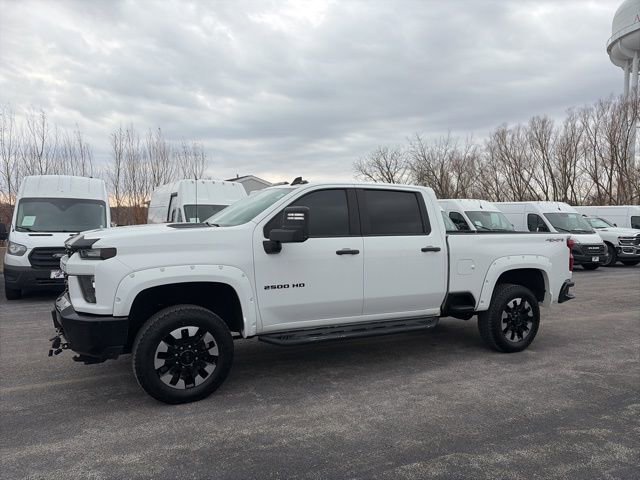 Used 2020 Chevrolet Silverado 2500 Custom w/ Custom Value Package image 2