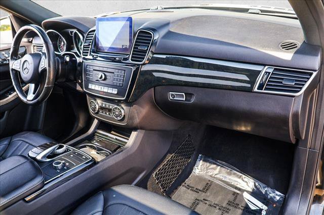 Used 2017 Mercedes-Benz GLE 350 4MATIC image 28