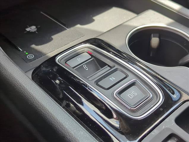 Used 2025 Honda Pilot Touring image 8