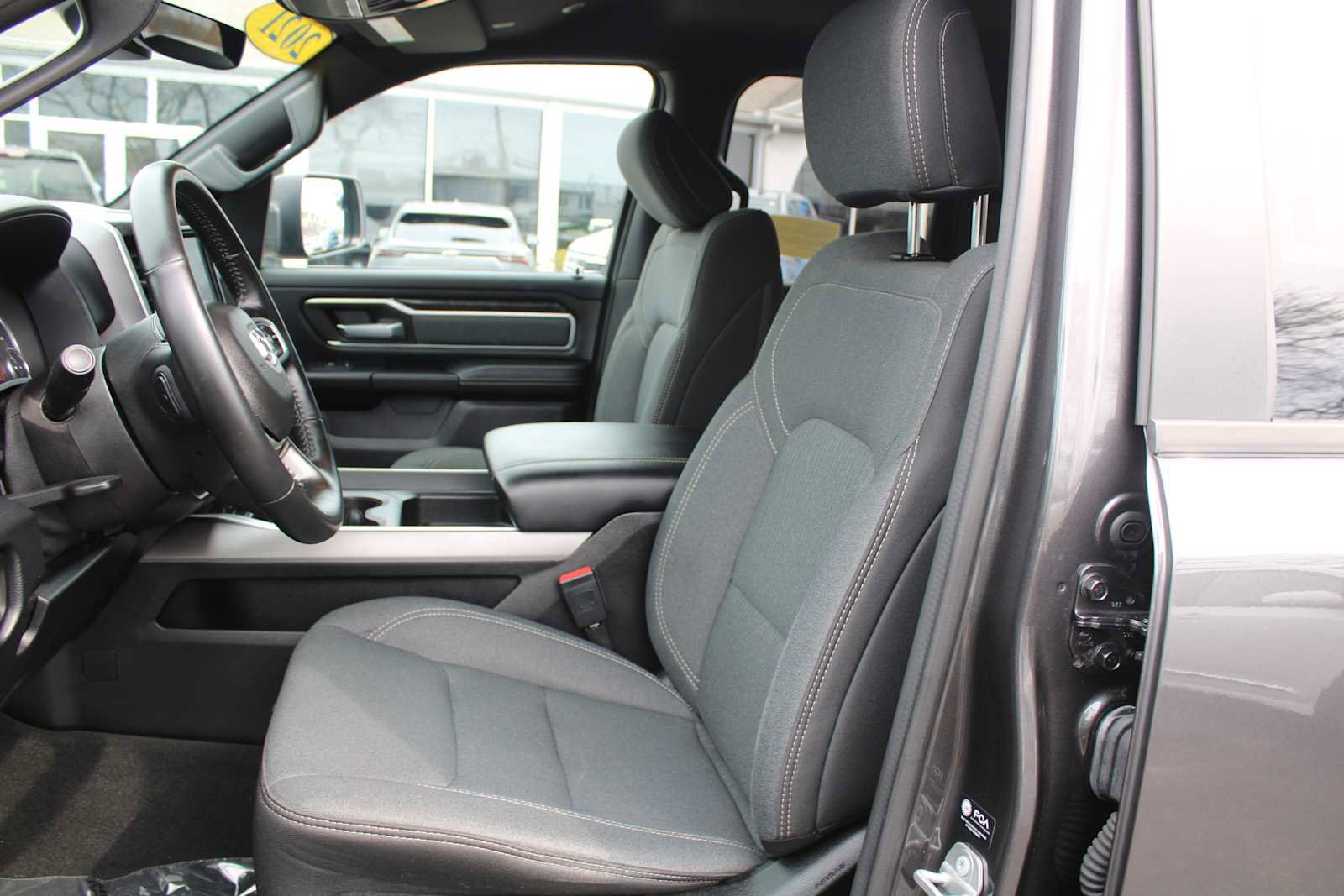 Used 2021 RAM 1500 Big Horn image 9