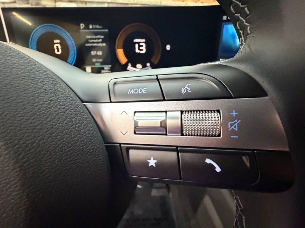 Used 2025 Hyundai Sonata SEL image 22