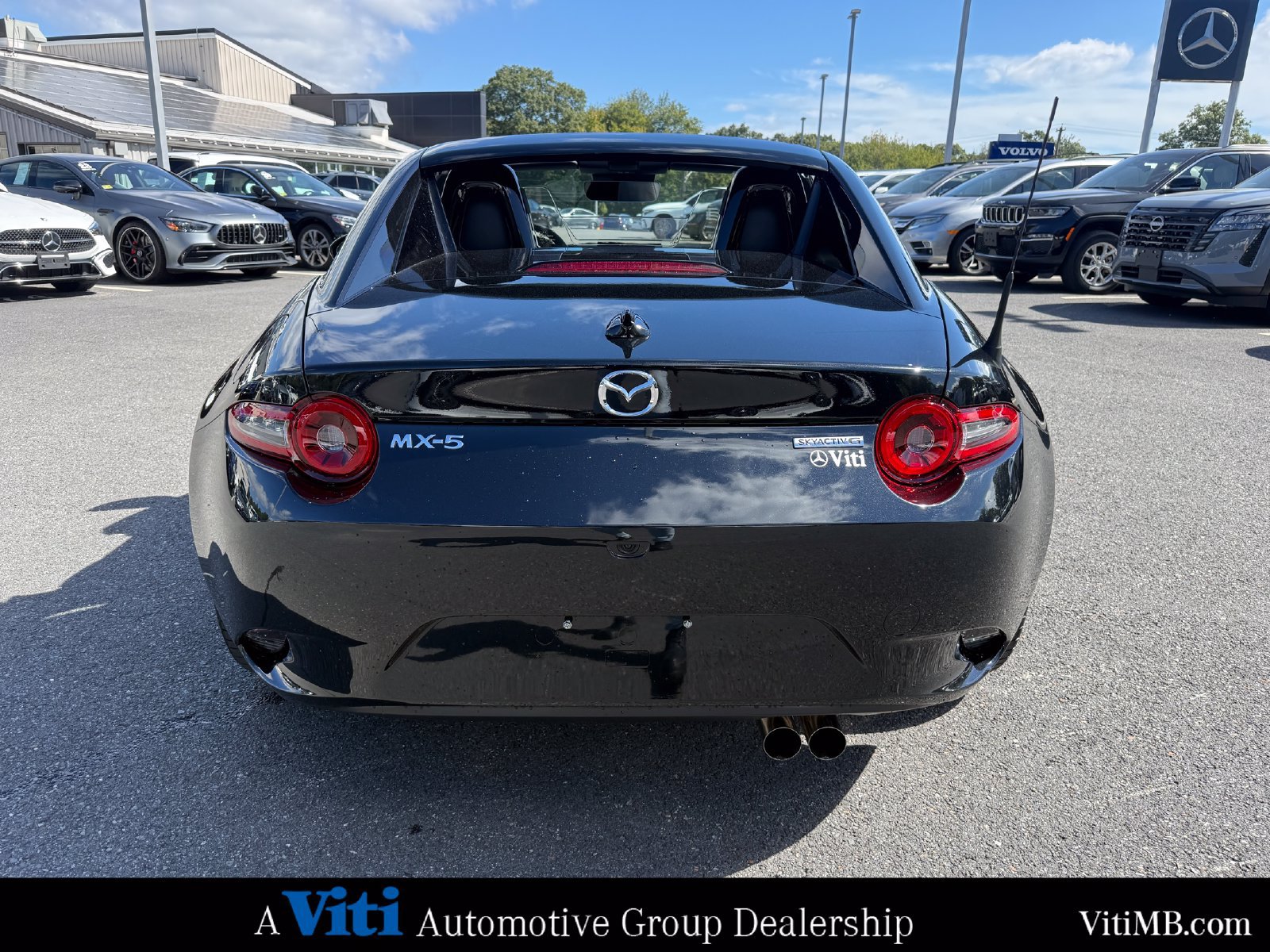 Used 2024 MAZDA MX-5 Miata RF Grand Touring RWD image 8