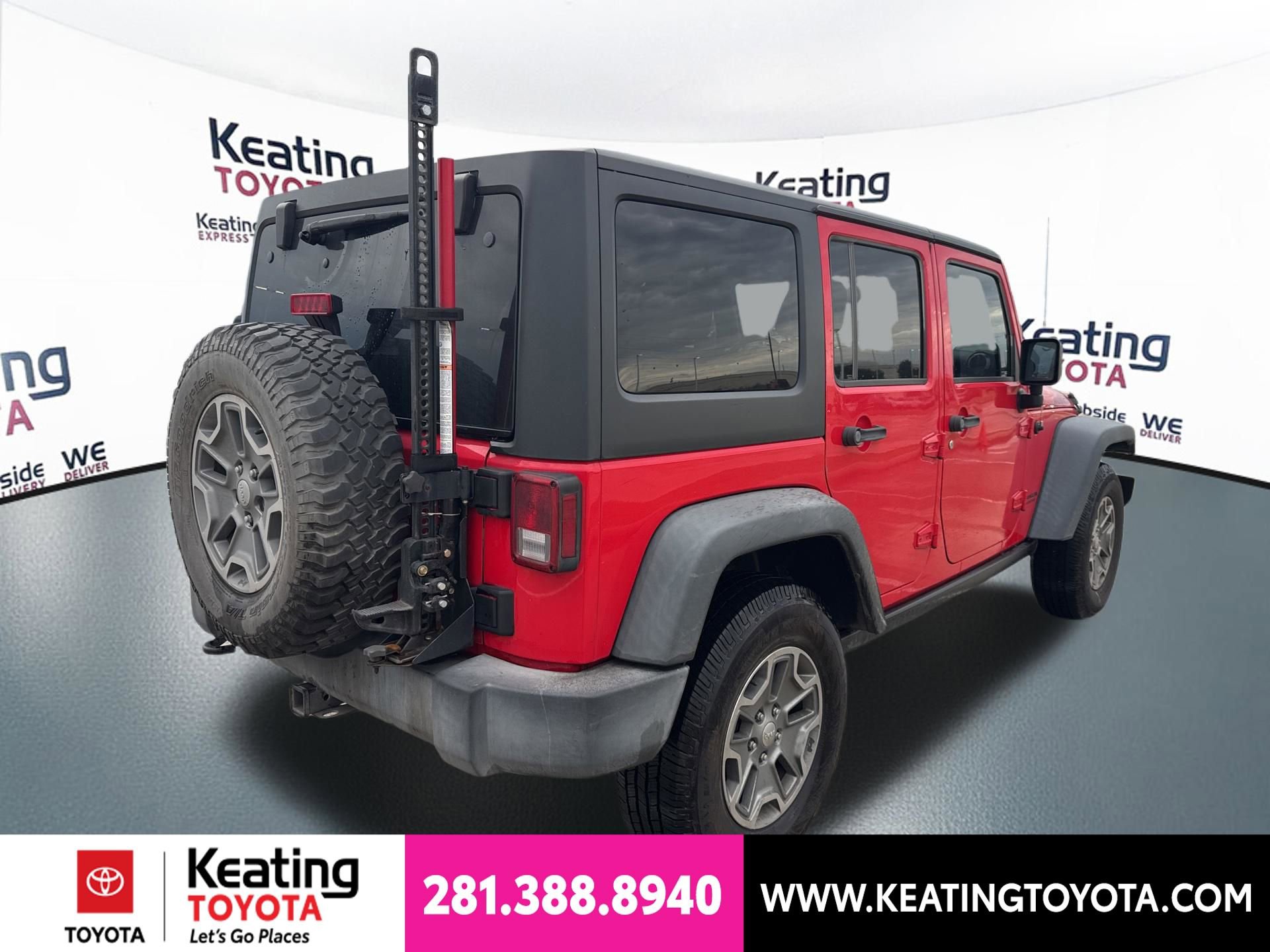Used 2016 Jeep Wrangler Unlimited Rubicon AWD/4WD image 2