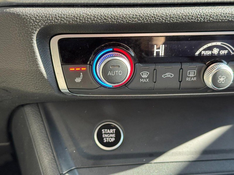 Used 2023 Audi Q3 2.0T Premium Plus w/ Premium Plus Package image 21