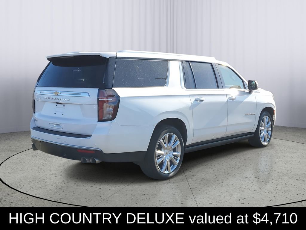 Used 2023 Chevrolet Suburban High Country image 3