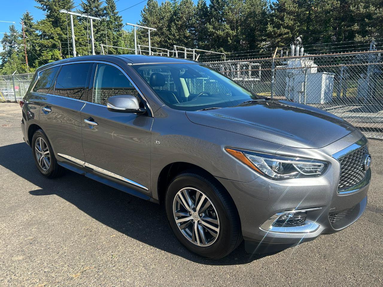Used 2019 INFINITI QX60 Pure AWD/4WD image 3