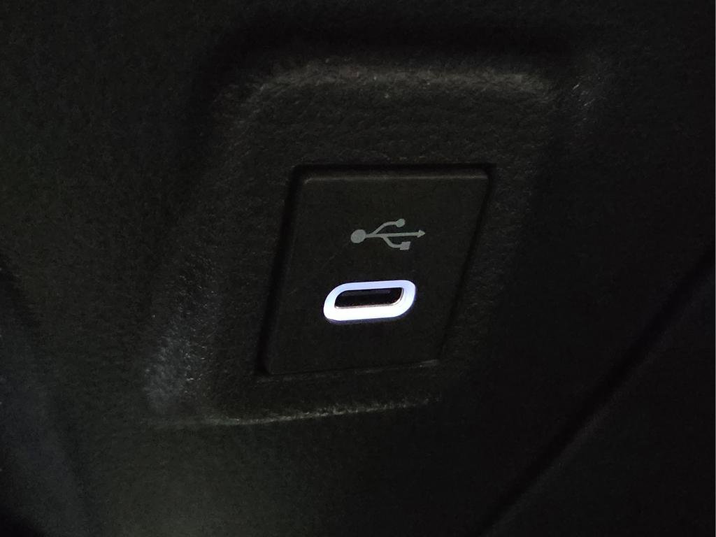 Certified 2025 Toyota Corolla LE image 21