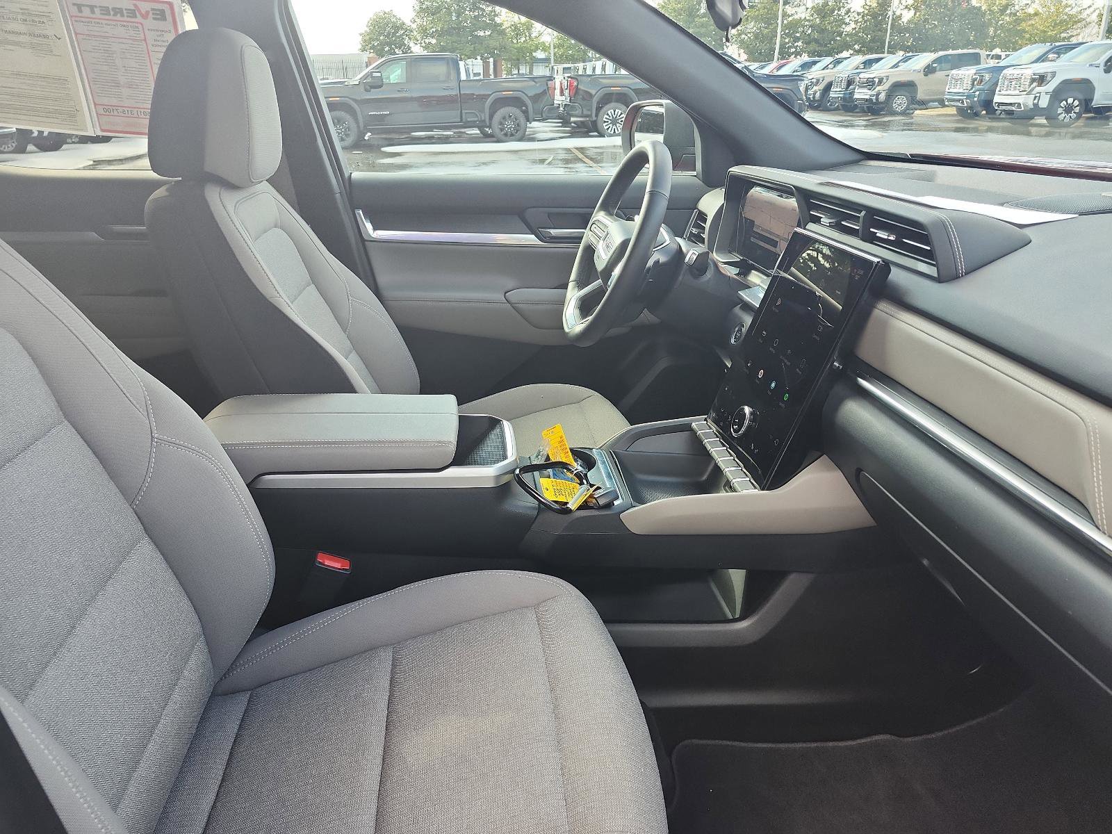 Certified 2025 GMC Terrain Elevation image 7