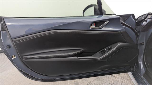Used 2021 MAZDA MX-5 Miata RF Club image 13