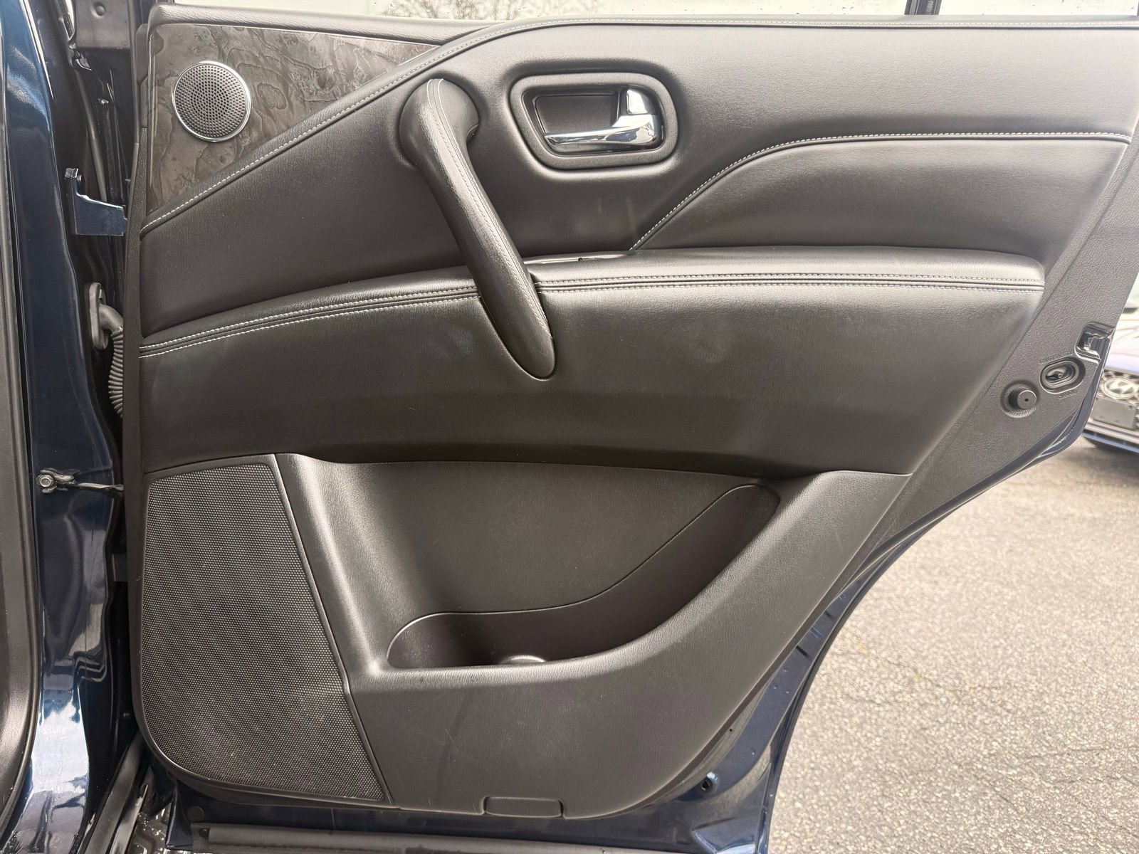 Used 2021 INFINITI QX80 Luxe image 32