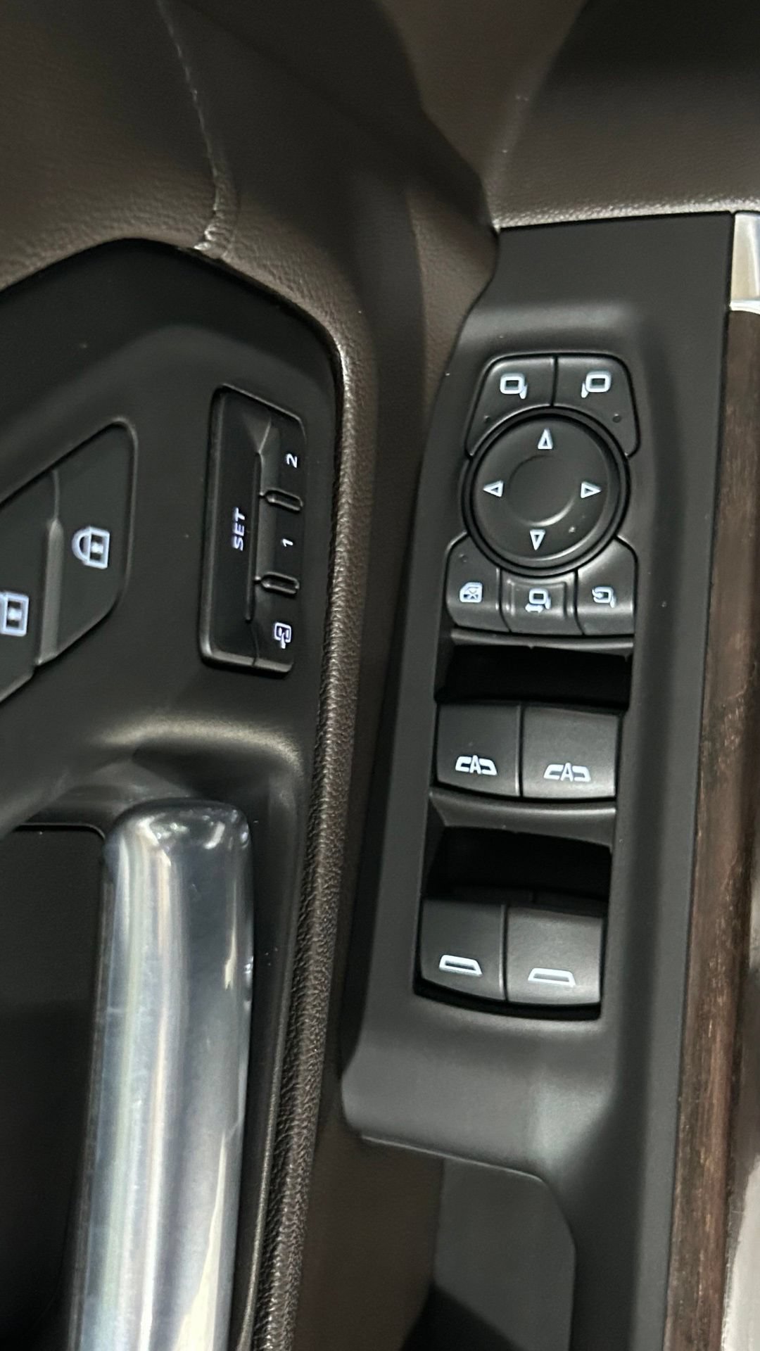 Used 2020 GMC Sierra 3500 Denali w/ Denali Ultimate Package AWD/4WD image 43